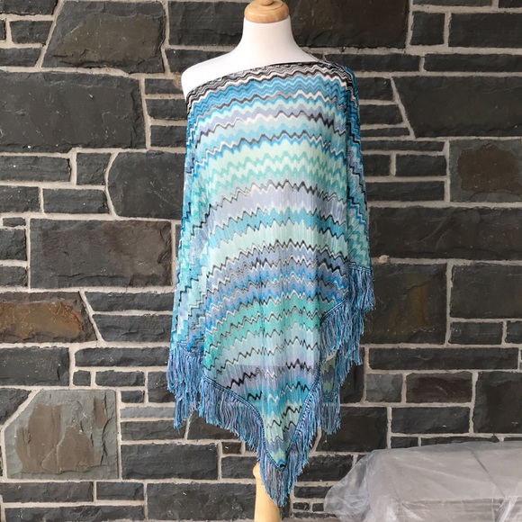 Missoni Fringe Poncho - Picture 5 of 8